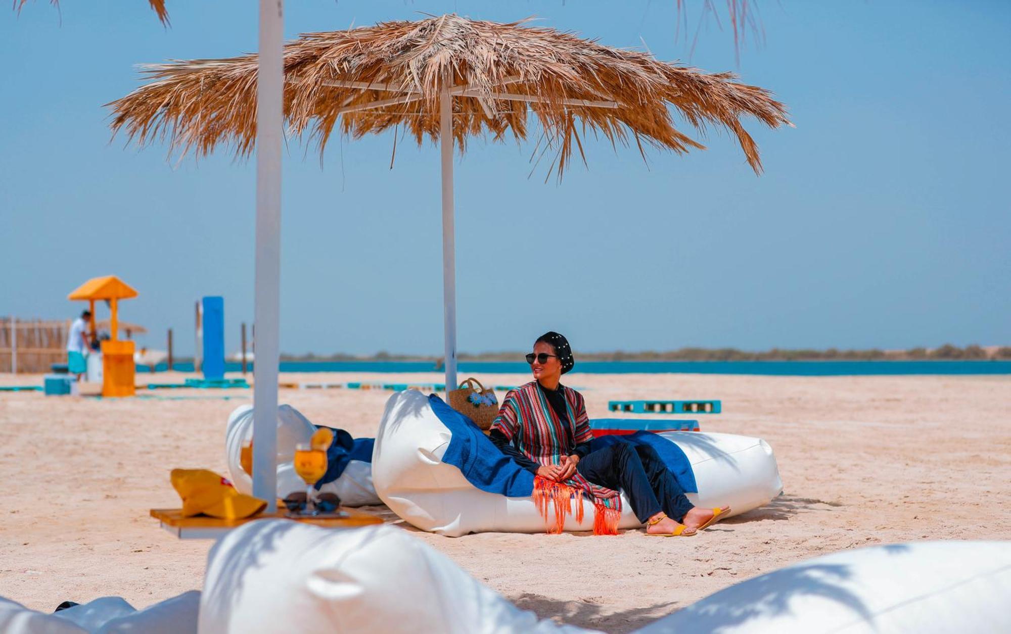 Bay La Sun Hotel And Marina - Emaar King Abdullah Economic City Kültér fotó A beach in Al Khor