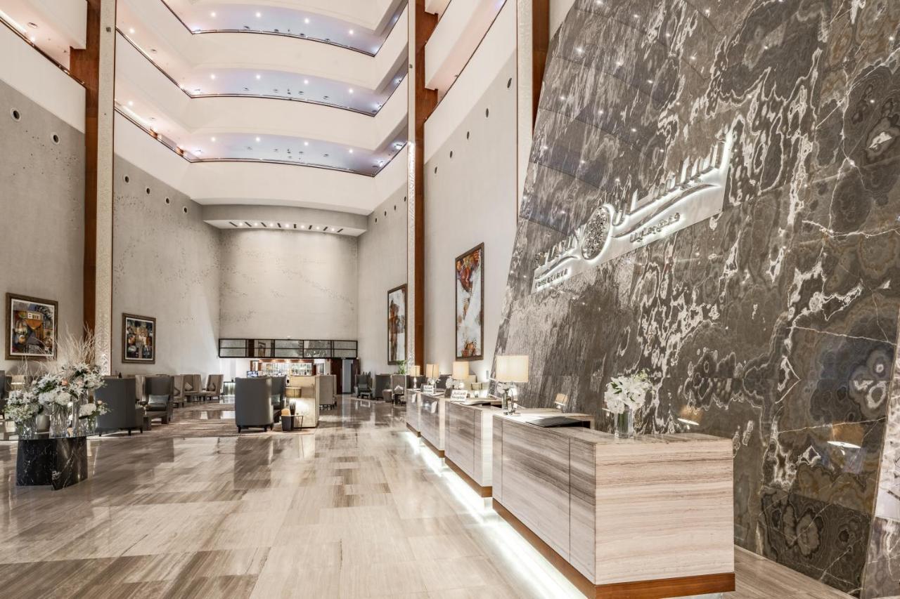 Bay La Sun Hotel And Marina - Emaar King Abdullah Economic City Kültér fotó Lobby