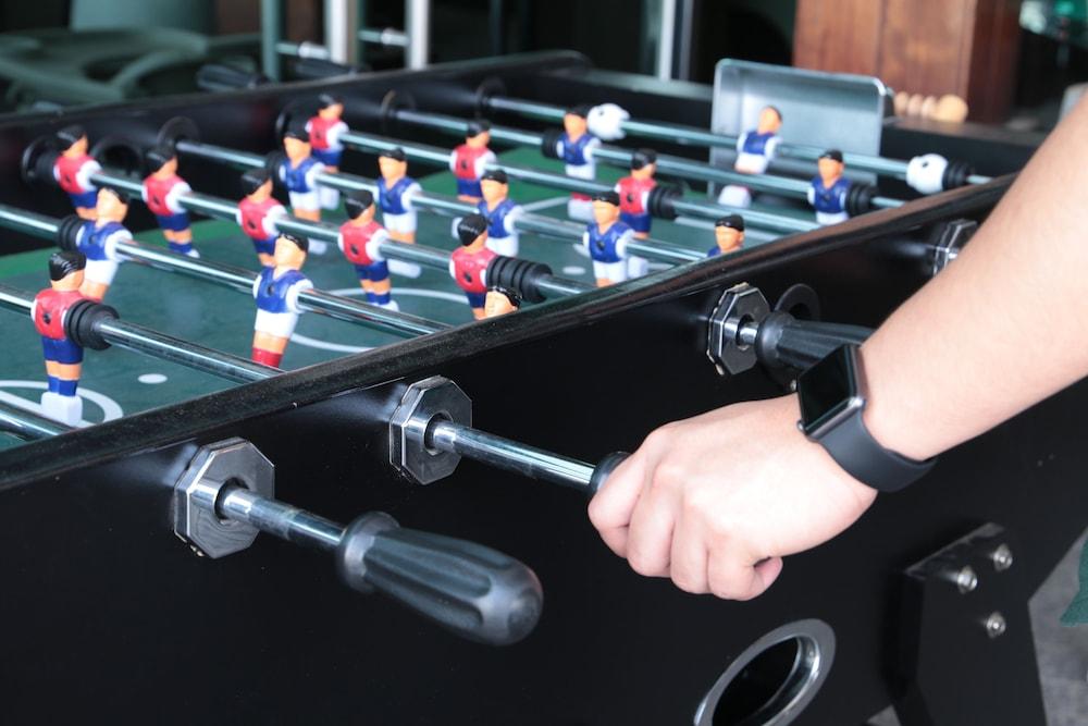 Bay La Sun Hotel And Marina - Emaar King Abdullah Economic City Kültér fotó A table football player