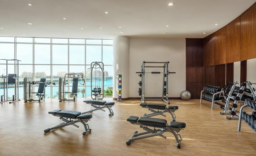 Bay La Sun Hotel And Marina - Emaar King Abdullah Economic City Kültér fotó The gym at the hotel